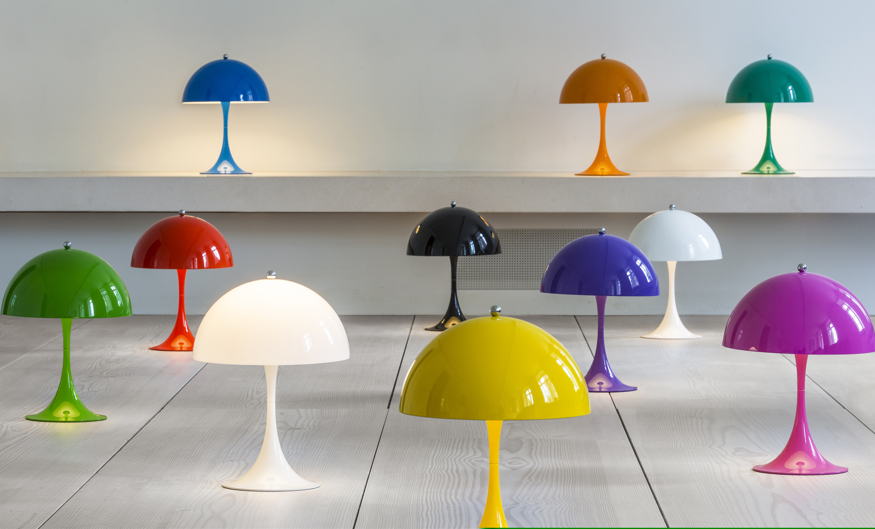 Panthella mini fra Louis Poulsen, design: Verner Panton 