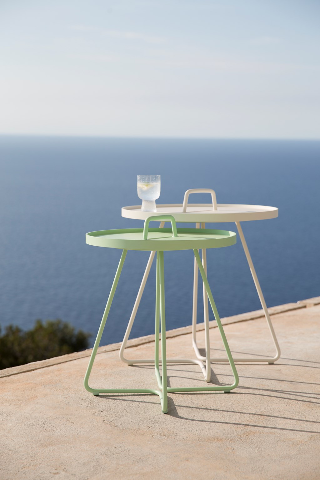 On the move fra Cane-Line