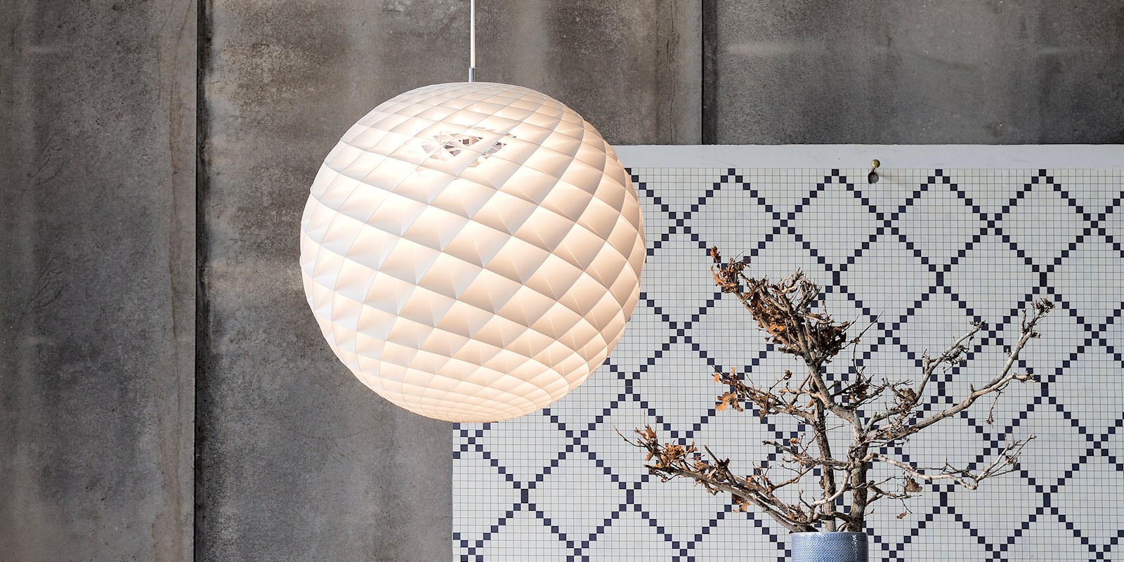 Patera pendel fra Louis Poulsen, design Øivind Slaatto