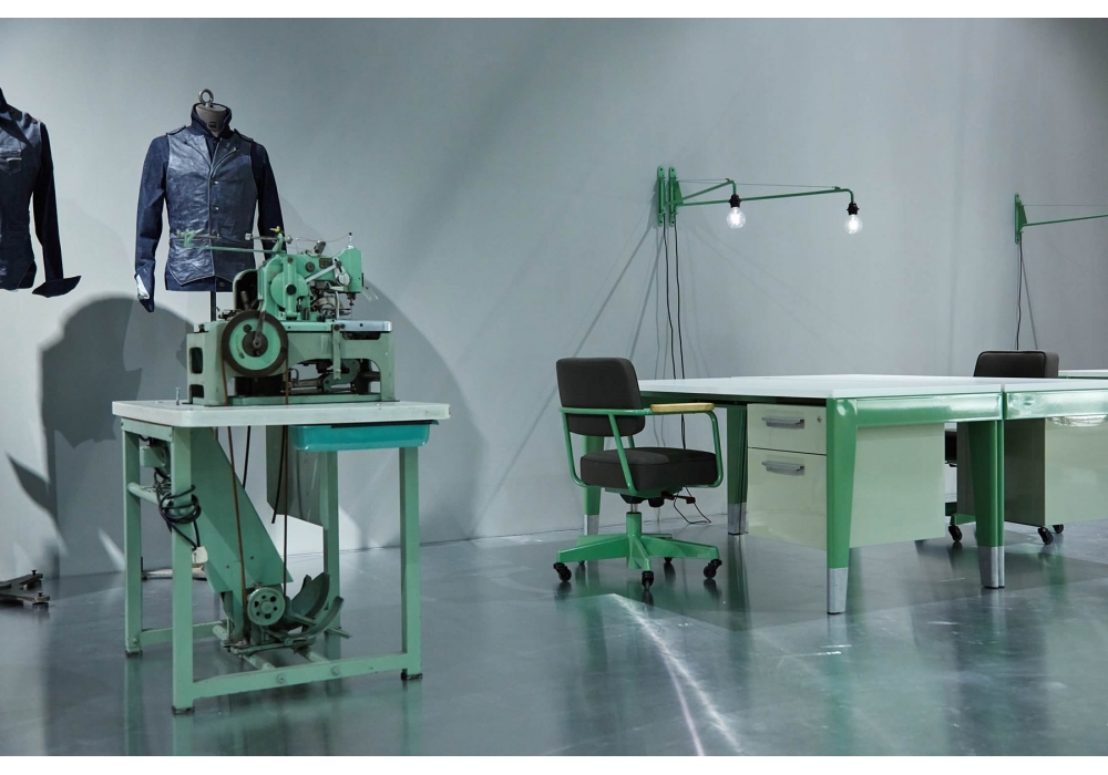 Produksjons lokalene til G-Star Raw etter sammarbeidet med Vitra og Jean Prouvè familien. 